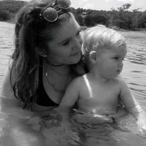 Meet your Posher, Brooke